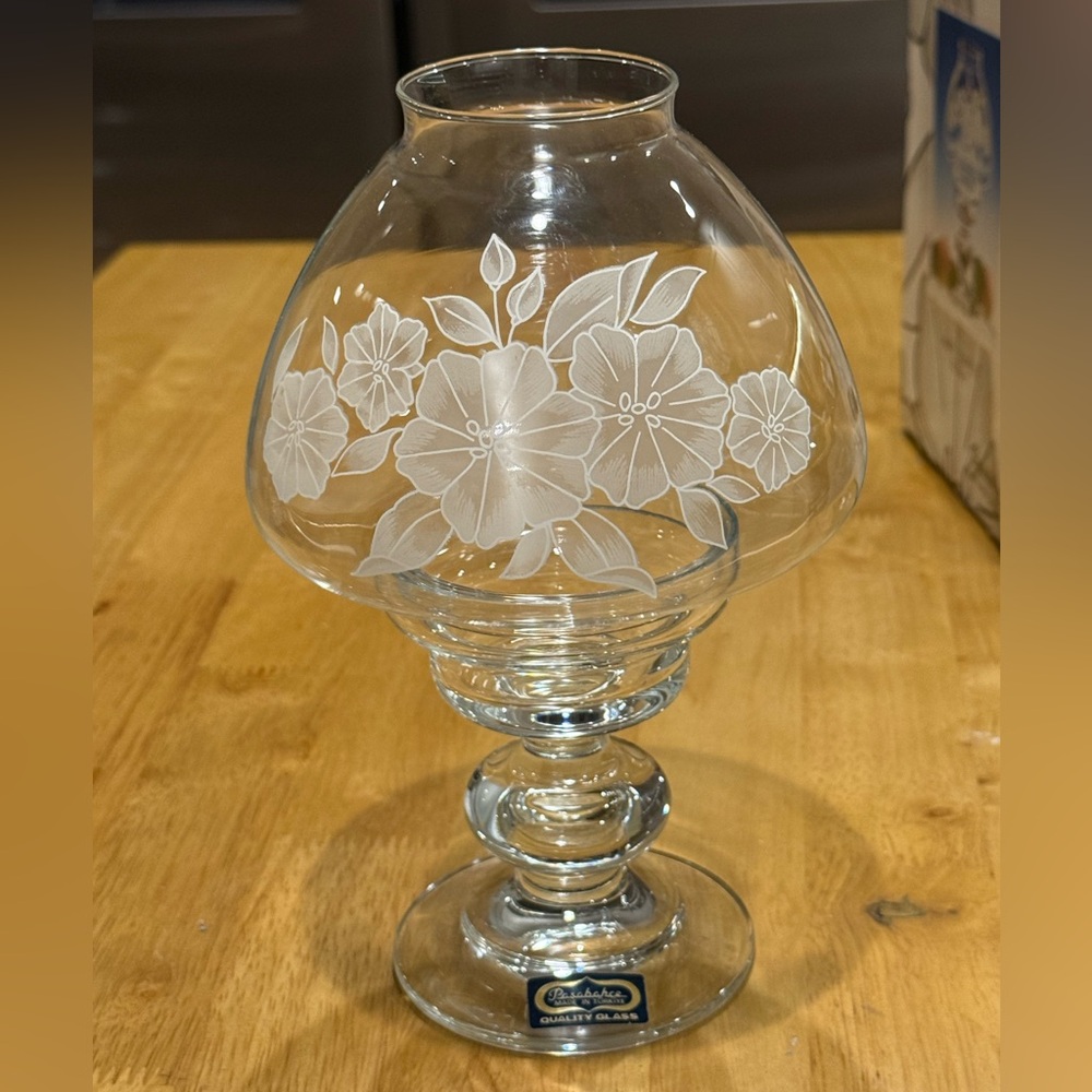 Pasabahce Turkish Glassware Hurricane Lamp 7 1/4” Qualify Crystal NIB
